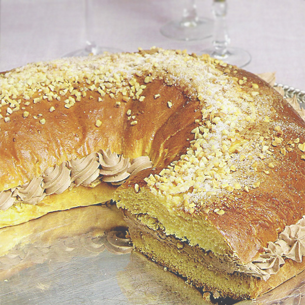 Roscón de Reyes con crema de castañas