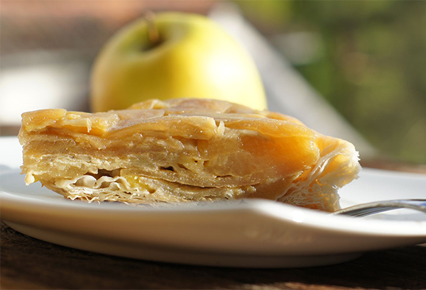 Tatín de berenjena y manzana